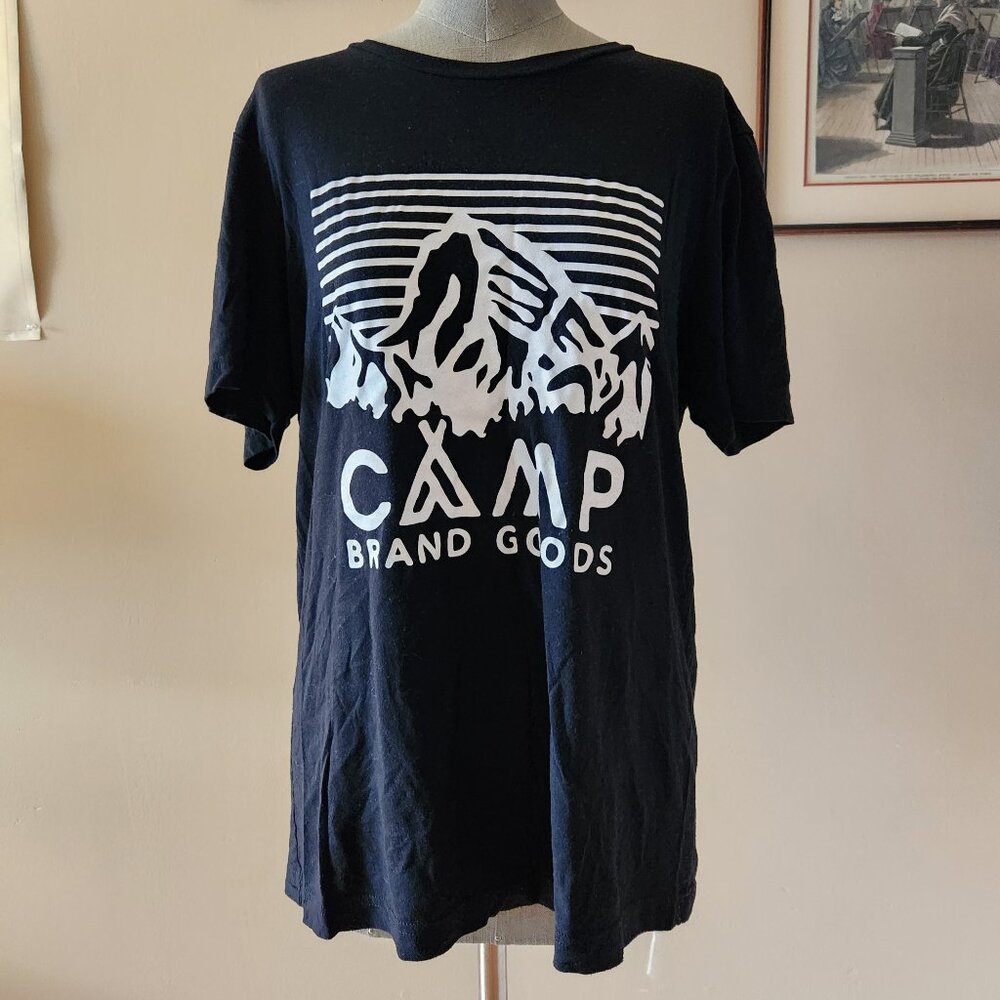 3/$10 🛍 Camp Brand Goods Heritage Logo t-shirt